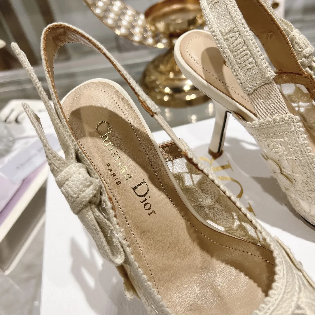 Dior Cd J’Adior Slingback Pump White Flower Embroidered
