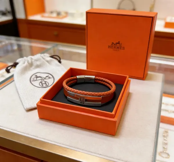 Hermès Tournis Tresse Bracelet In Gold Swift Leather