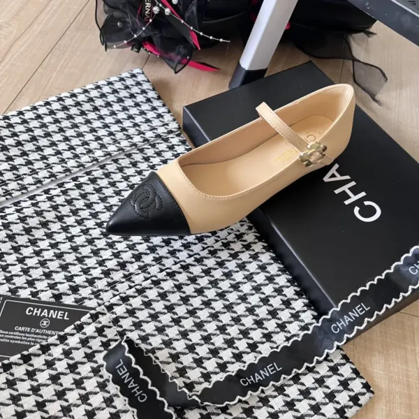 Chanel Pointed Toe Doll Shoes With Gold Flower In Beige