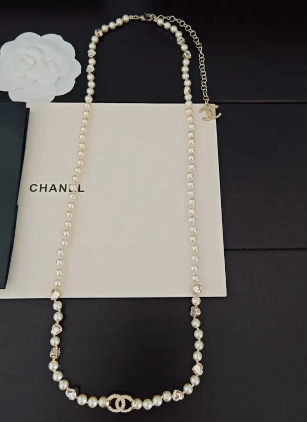 Chanel CC Strass And Heart Motif Pearl Sautoir Necklace – Light Gold-Tone