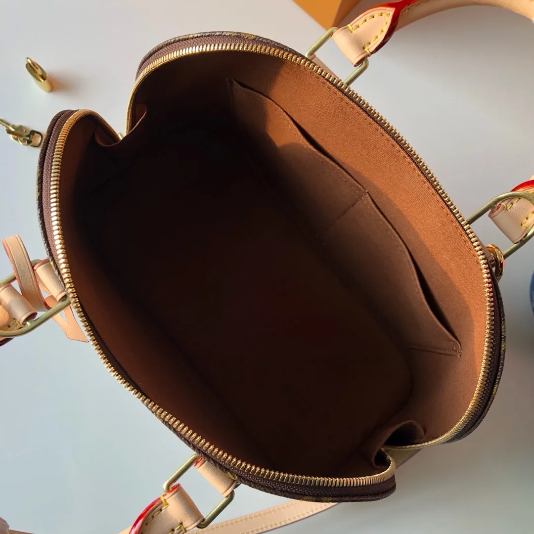 Louis Vuitton Alma Pm 32Cm M53151 Secondary image
