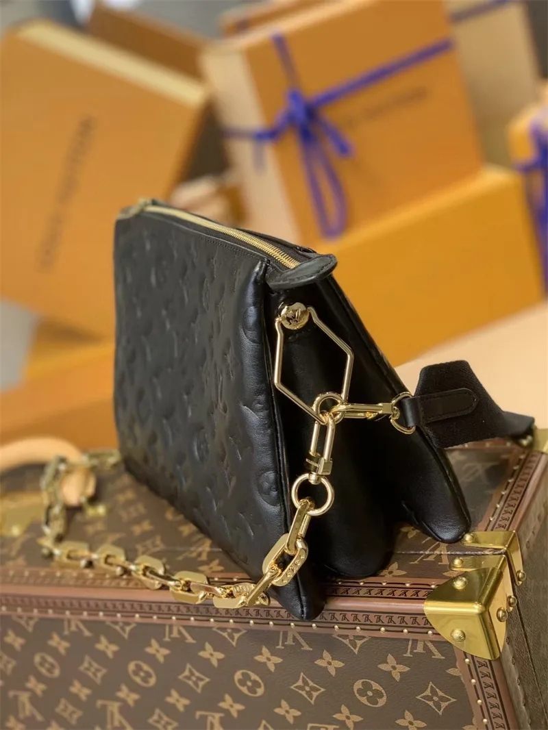 Louis Vuitton Coussin PM 26Cm Black M57790 Secondary image