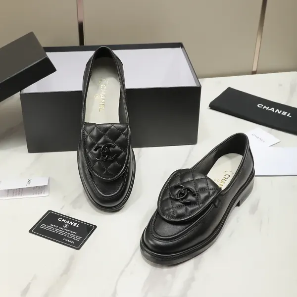 Chanel Cc Nib Turnlock Moccasins Flat Loafers Black