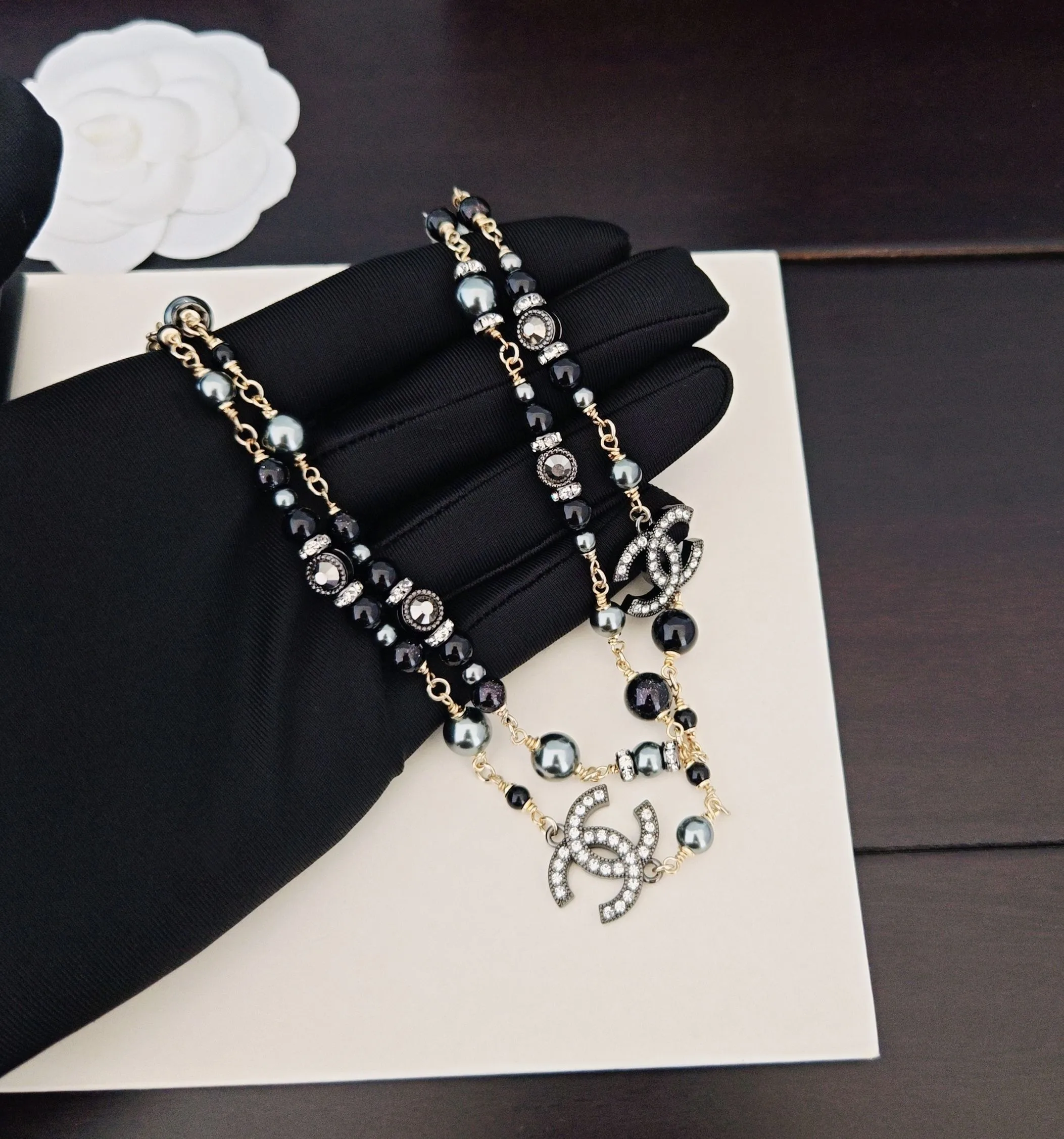Chanel CC Pearl And Crystal Sautoir Necklace – Ruthenium-Tone Metal