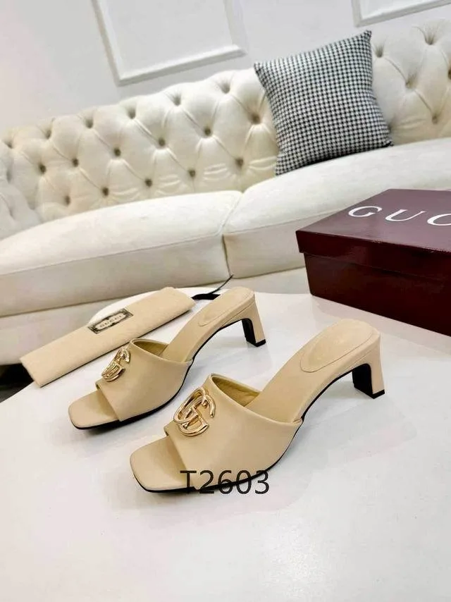 Gucci Signora Slide Sandals