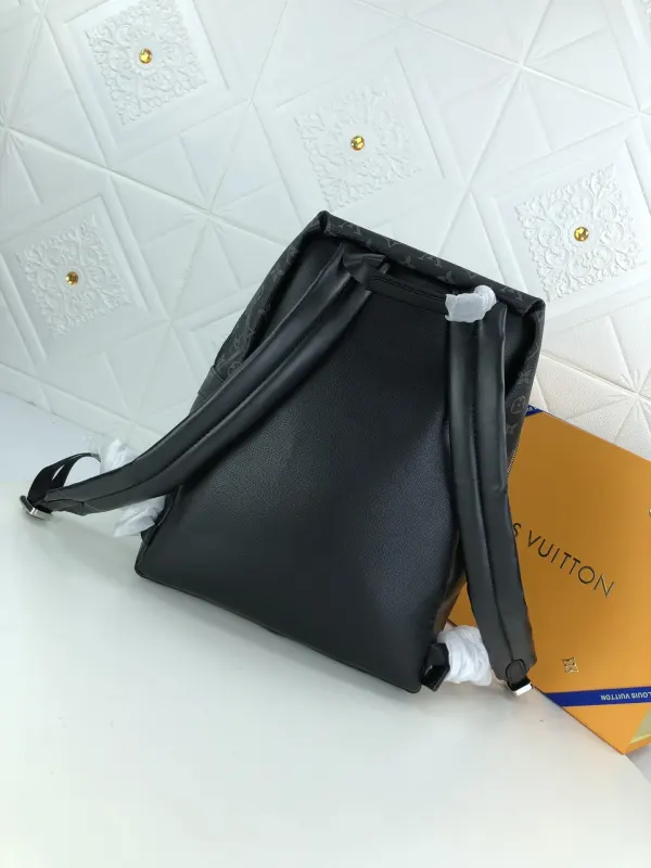 Louis Vuitton Discovery Backpack Pm Black 40Cm M30230