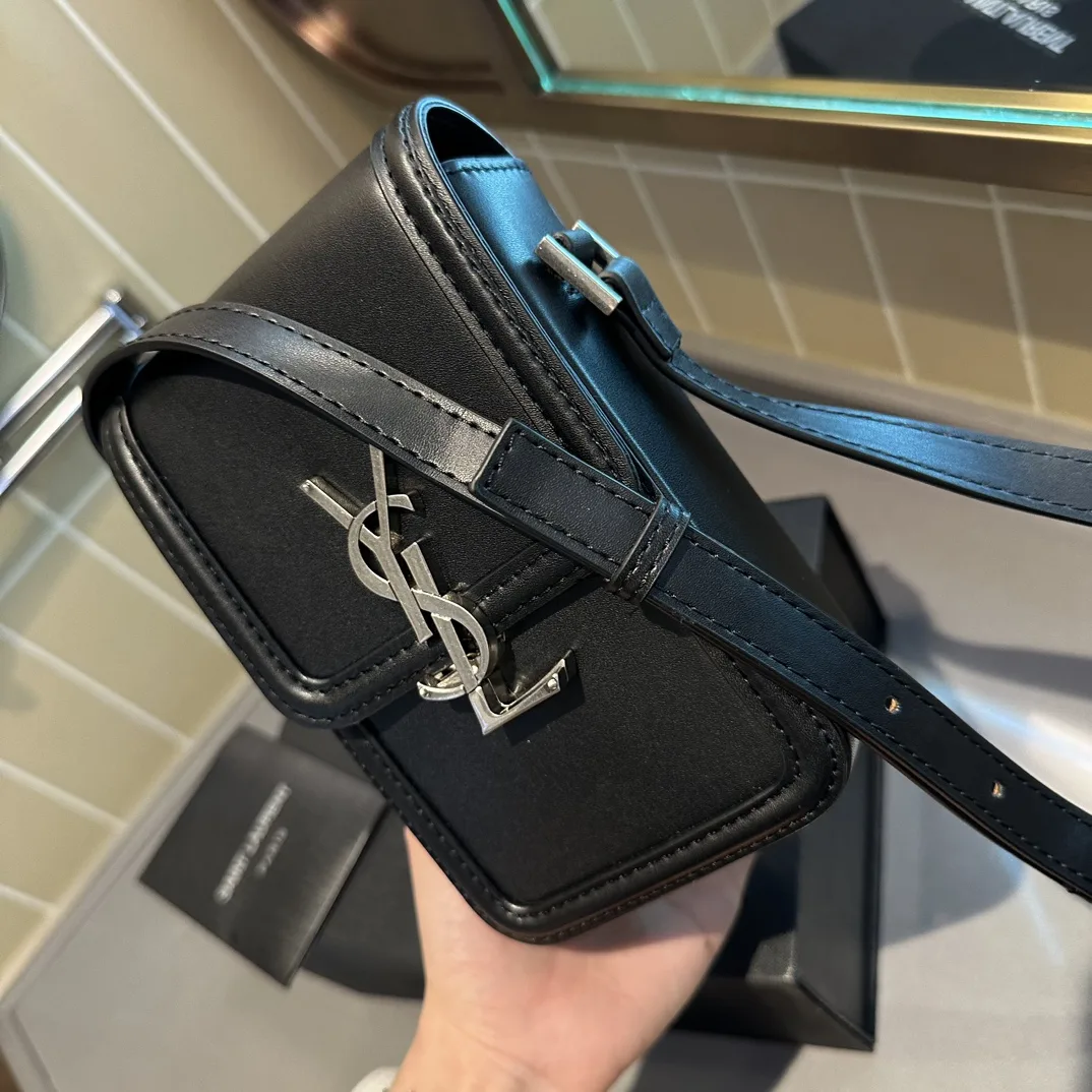 Saint Laurent Solferino Mini Bag In Smooth Leather Black 11Cm 7539630Sx0E1000 Secondary image