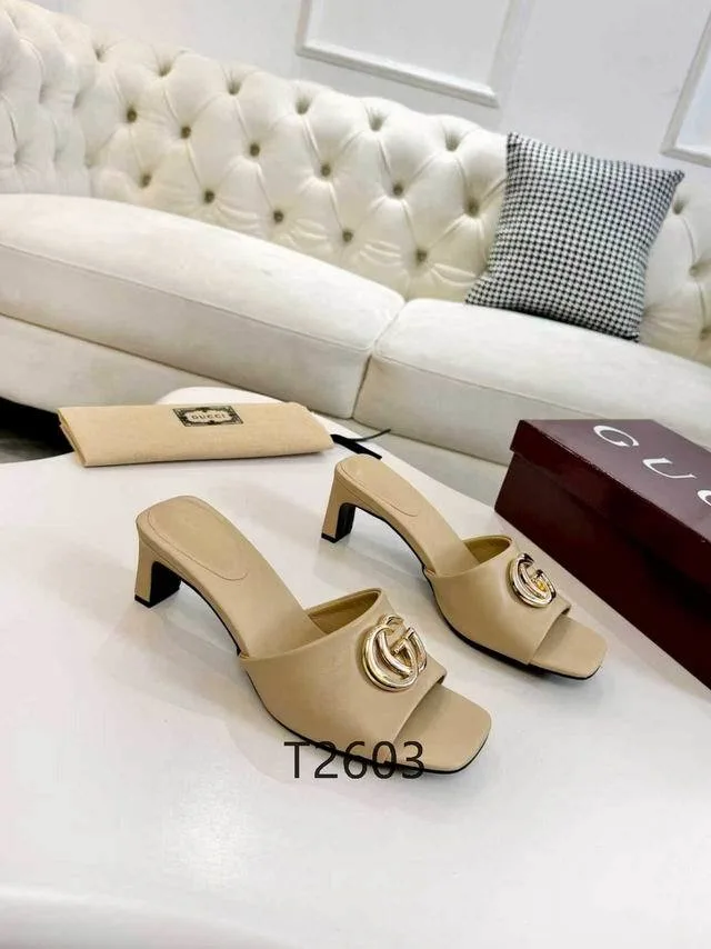 Gucci Signora Slide Sandals