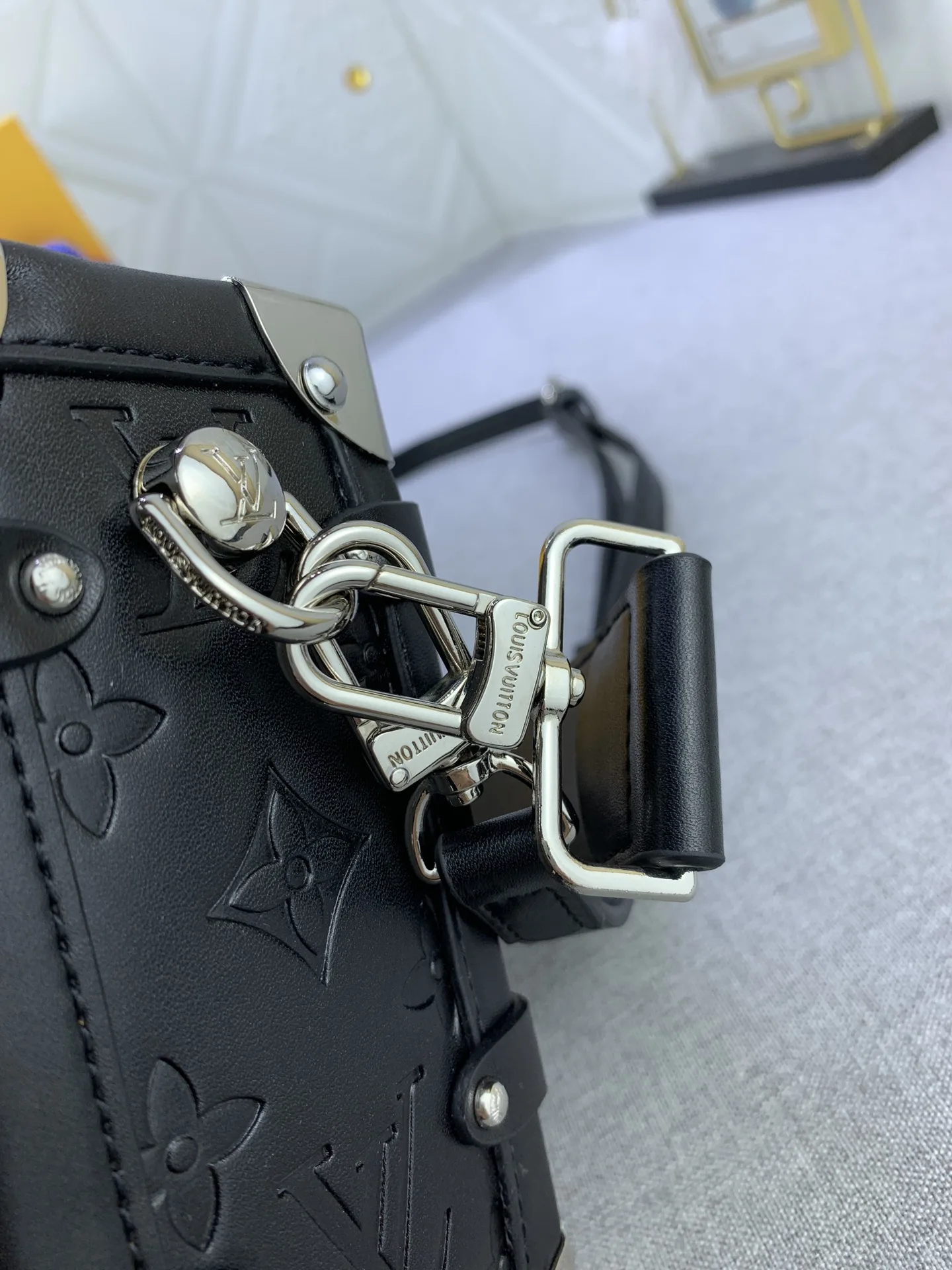 Louis Vuitton Side Trunk Black 21Cm M21709 Secondary image