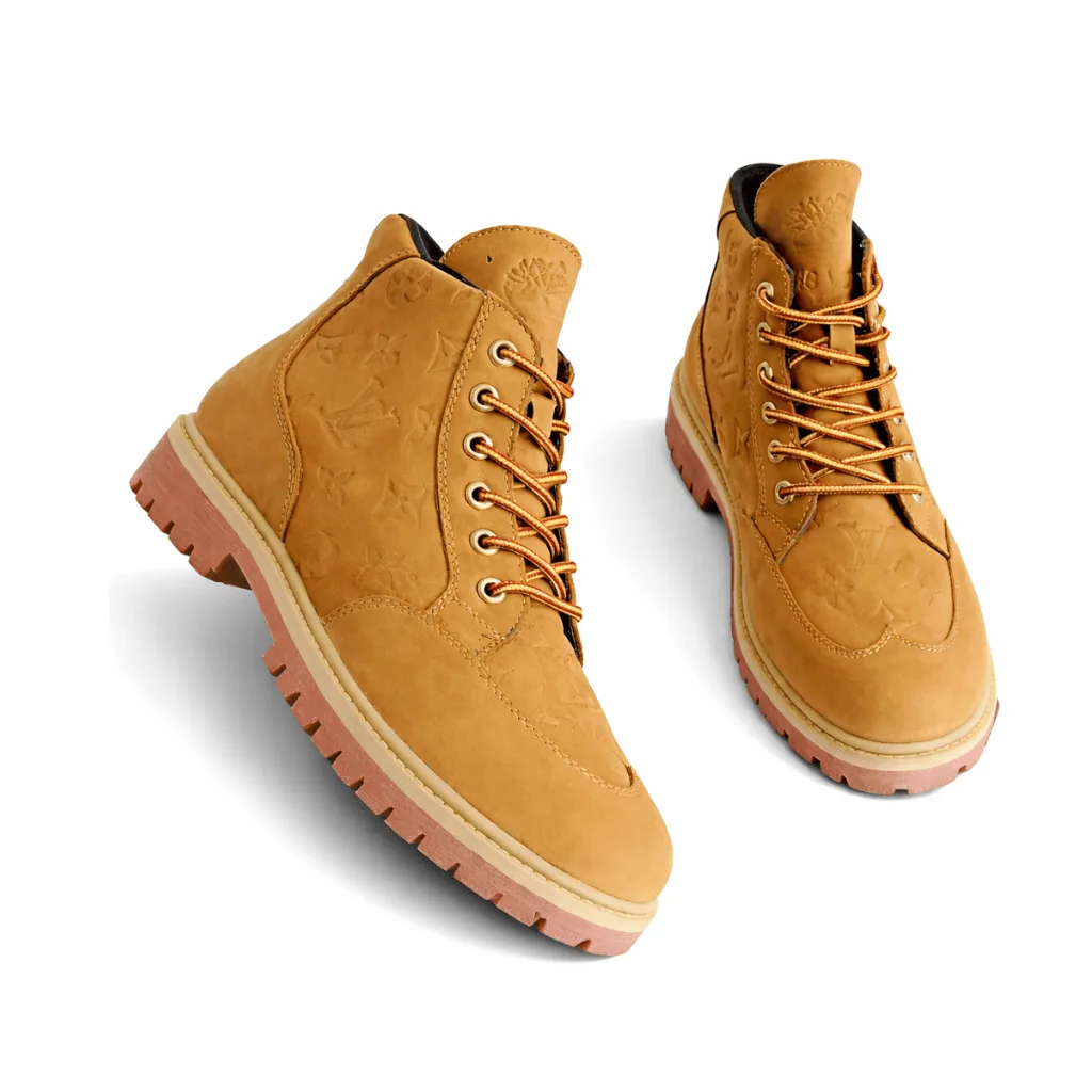 Louis Vuitton Ranger Ankle Boots In Beige