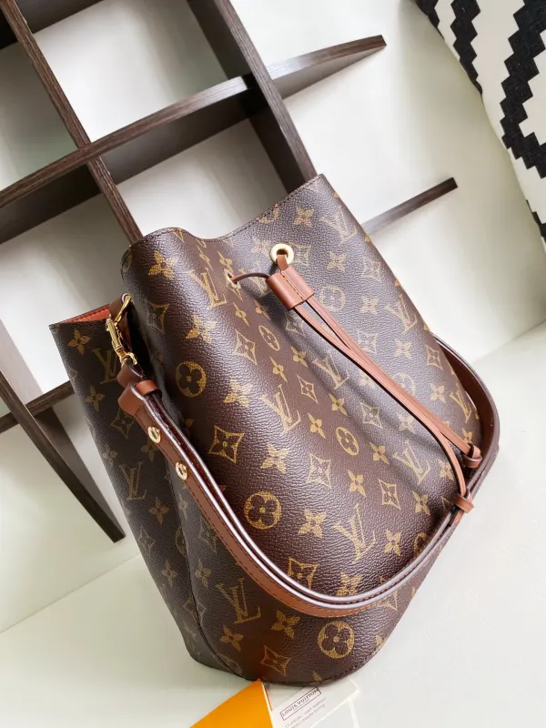 Louis Vuitton Neonoe Mm Brown M44887