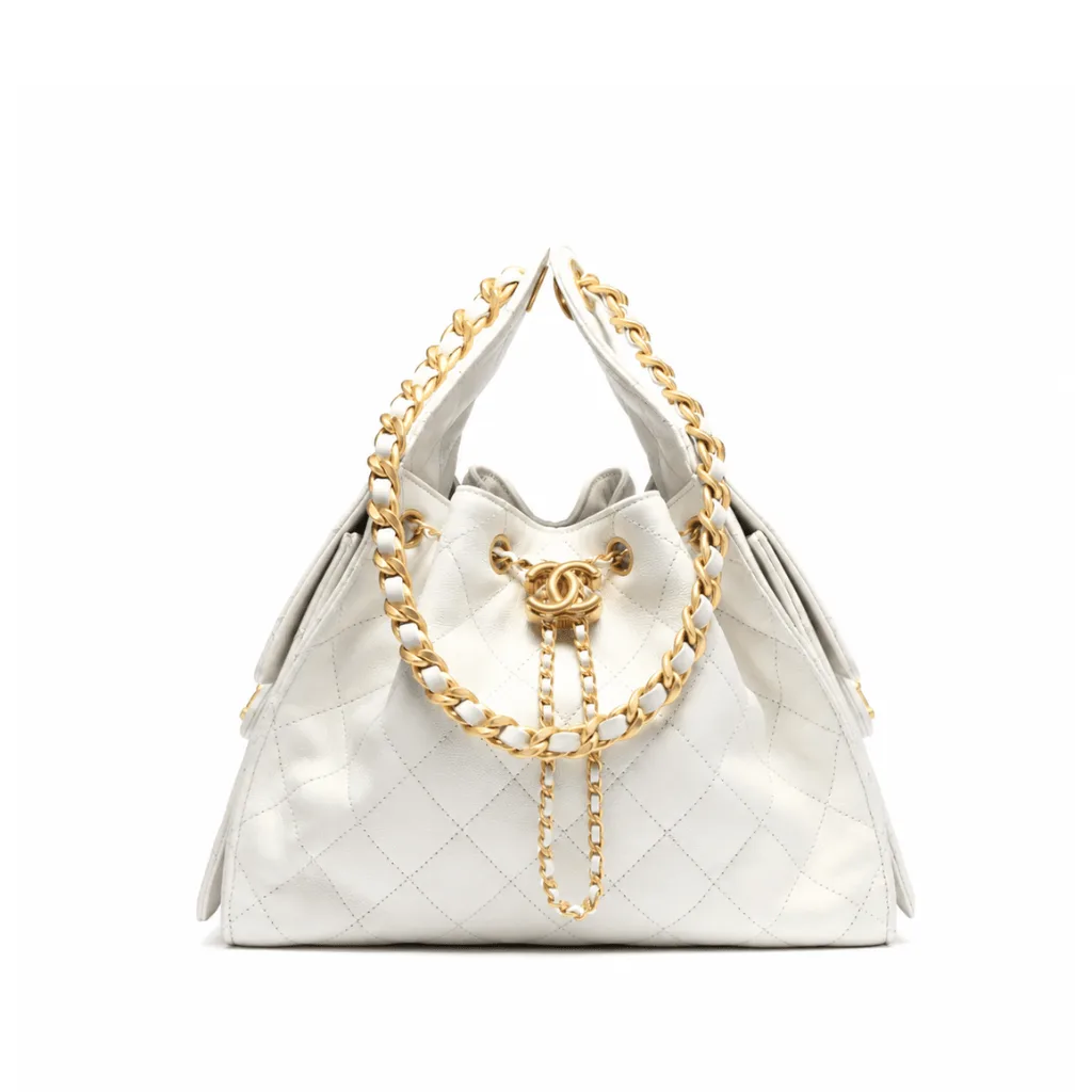 Chanel 25 Small Handbag Main image