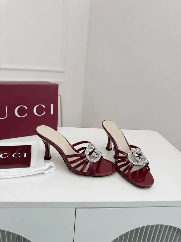 Gucci Interlocking G 85 Crystal Patent Leather Sandals Burgundy