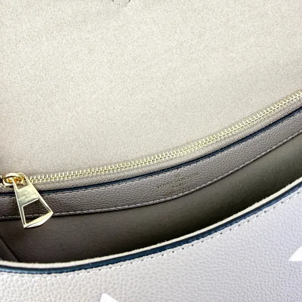 Louis Vuitton Diane Monogram Gray 24Cm