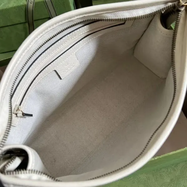 Ophidia toiletry case