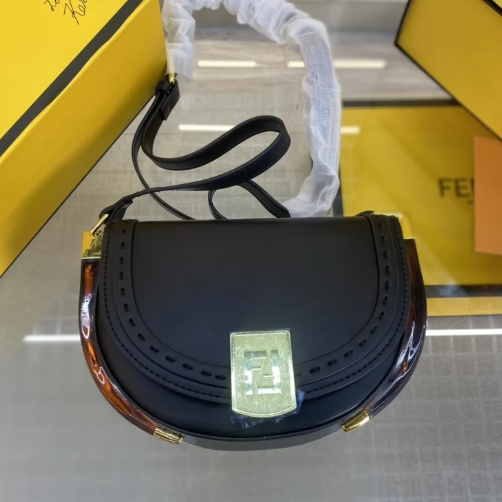 Fendi Moonlight Crossbody Bag Black 25Cm Secondary image
