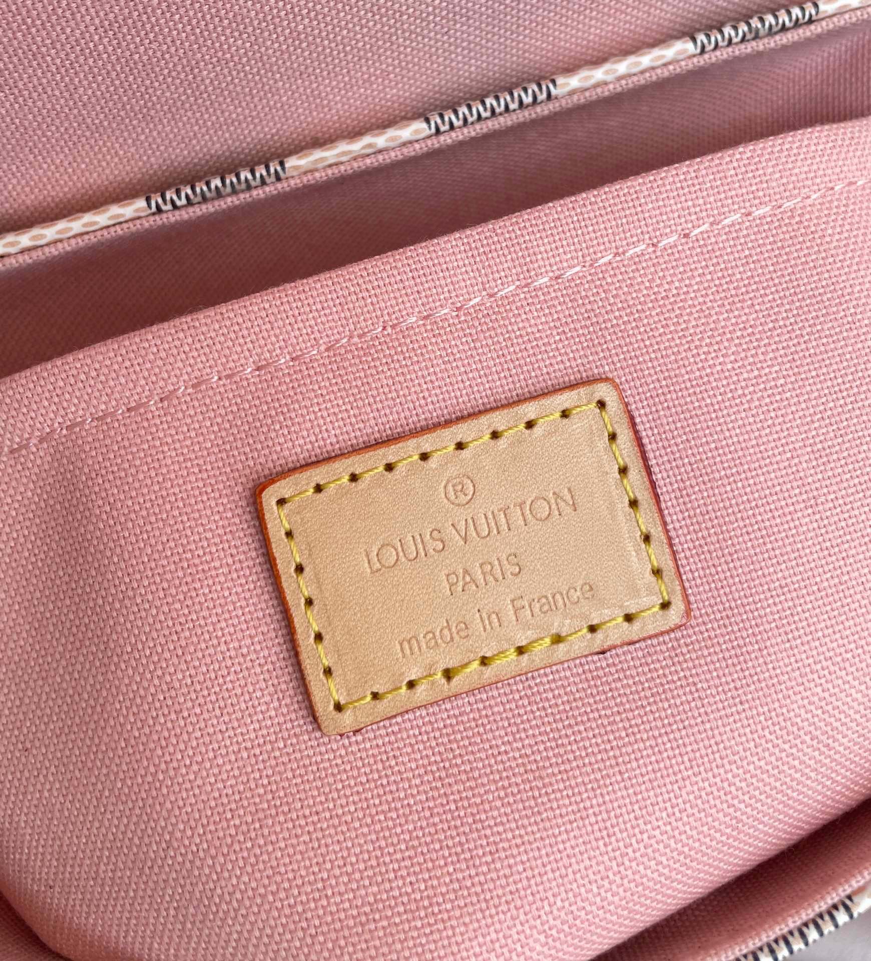 Louis Vuitton Damier Azur Croisette 25Cm N41581 Secondary image