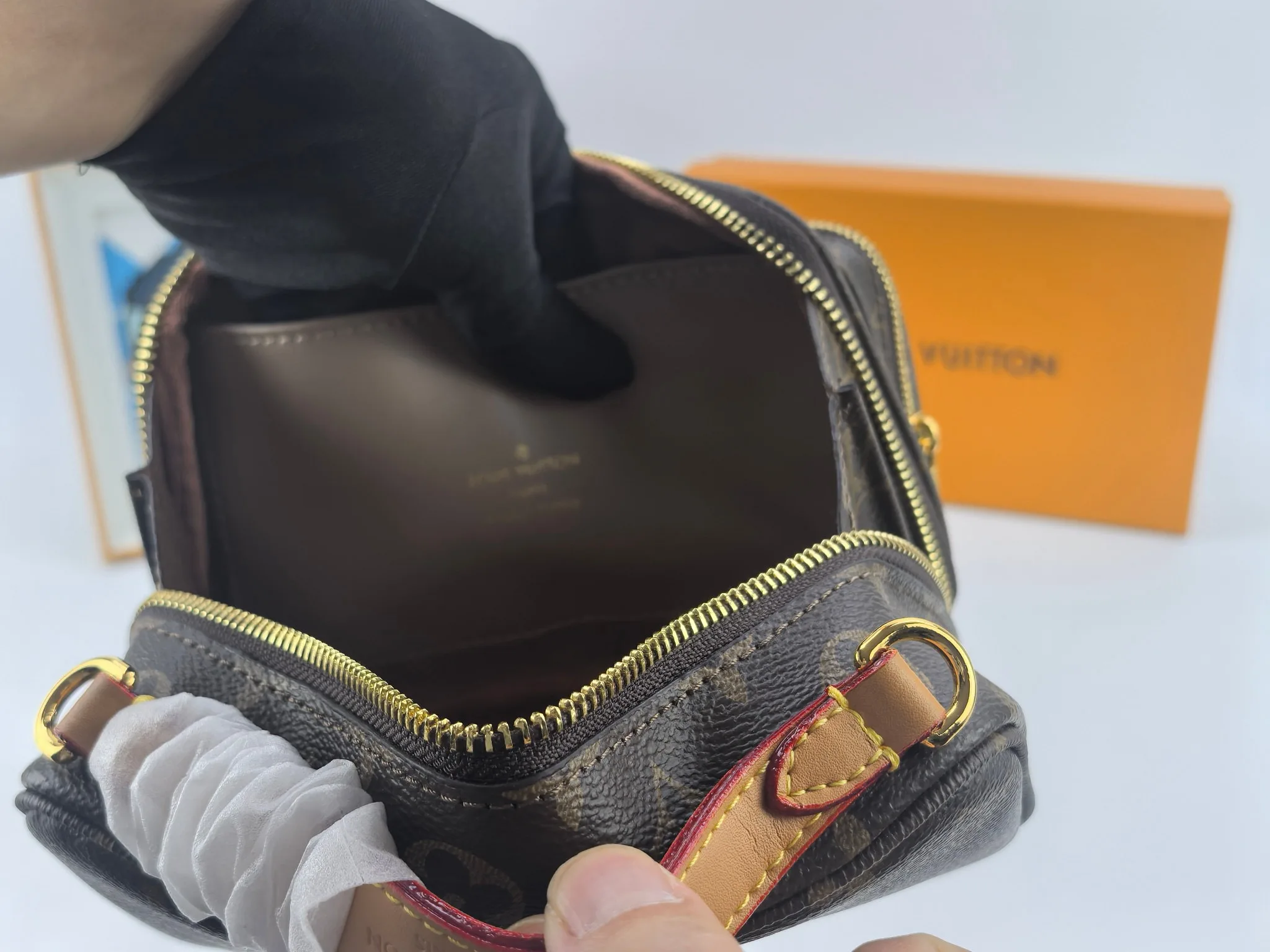Louis Vuitton Utility Crossbody Bag Brown 18Cm