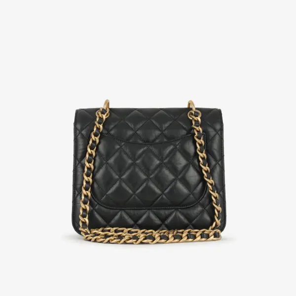 Chanel 23S Messenger Flap