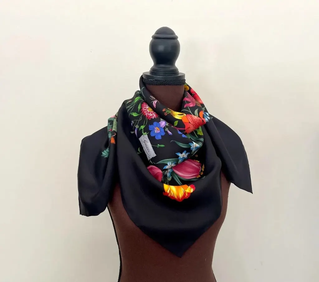 Gucci Scarf Flora Print Black Multicolor Silk