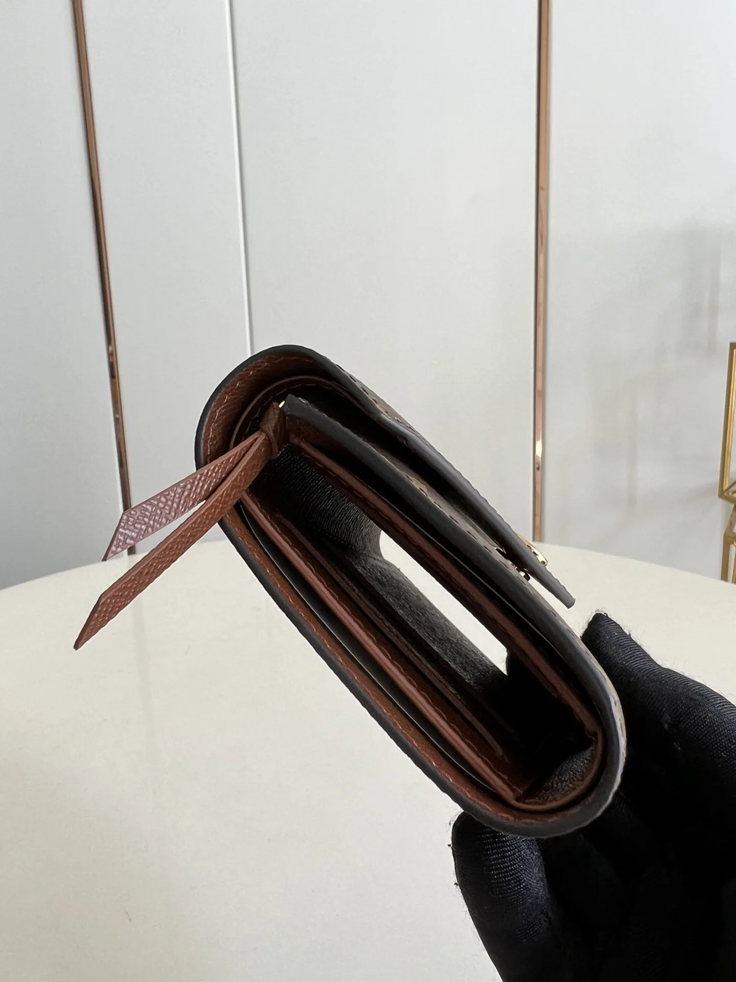 Louis Vuitton Victorine Wallet M62472 12Cm Brown Secondary image
