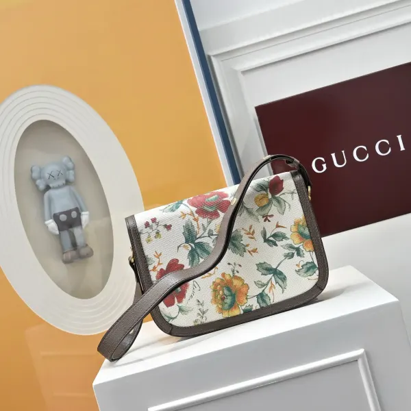 Gucci Horsebit 1955 Floral Print Canvas Shoulder Bag