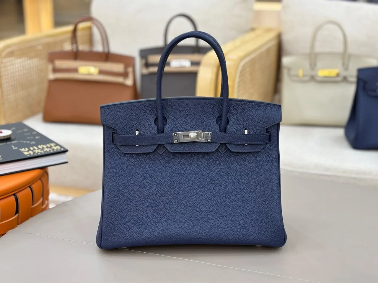 H Birkin 25 Blue Indigo Togo Palladium Hardware Secondary image