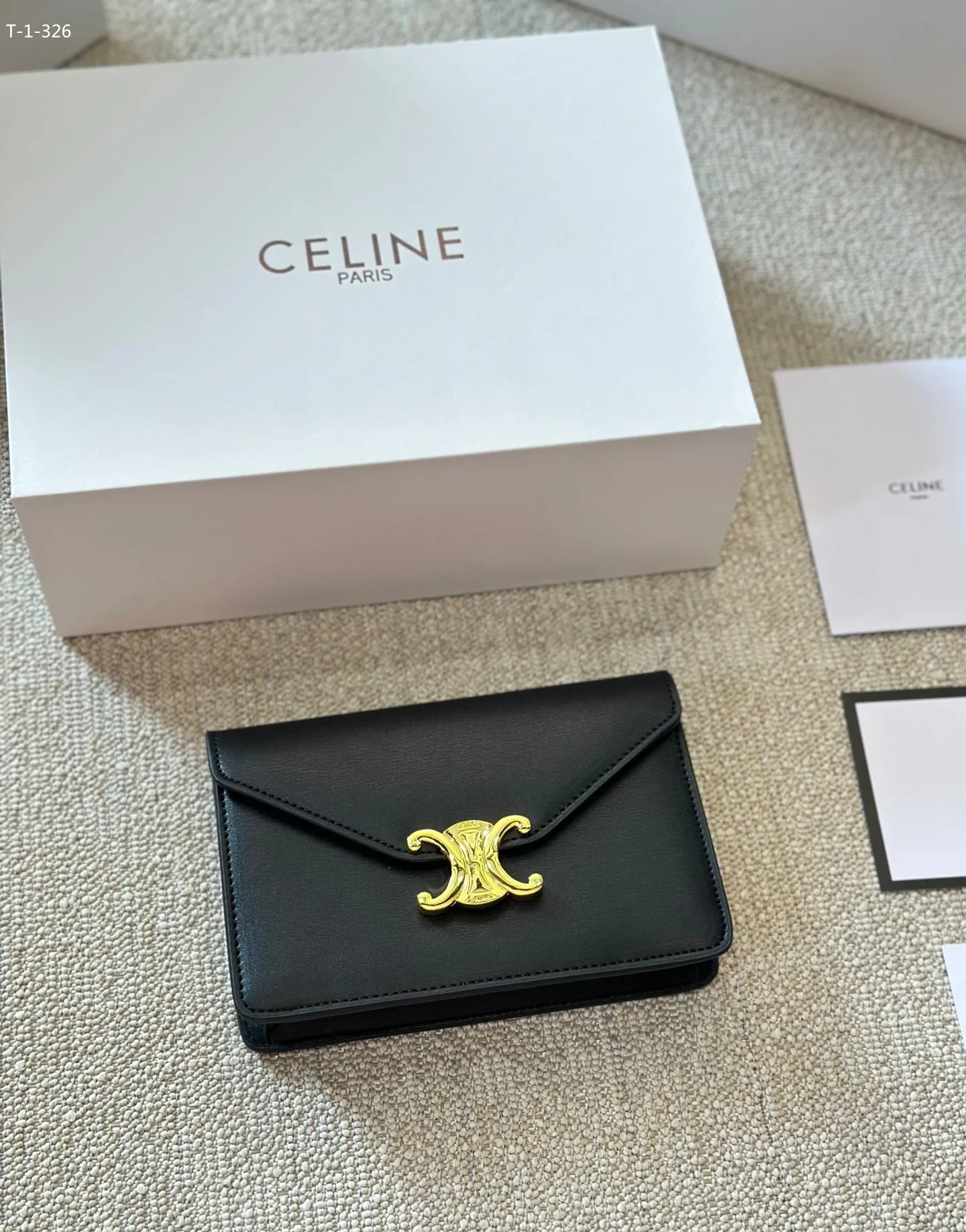 Celine Wallet On Chain Margo In Shiny Calfskin Black 20Cm 10L033Dpv 38No Secondary image