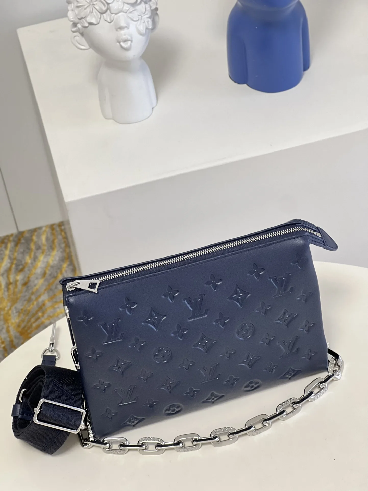 Louis Vuitton Coussin Pm 26Cm Blue M20379 Secondary image