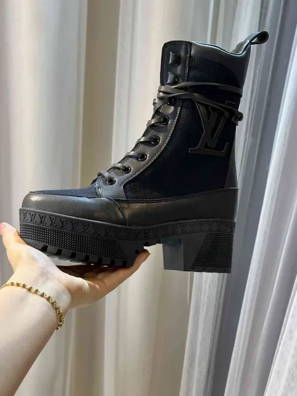 Louis Vuitton Black Laureate Desert Boot