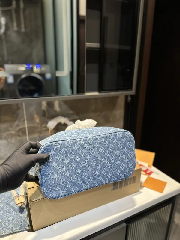 Louis Vuitton Neverfull Monogram Mm Handbag Denim 28Cm
