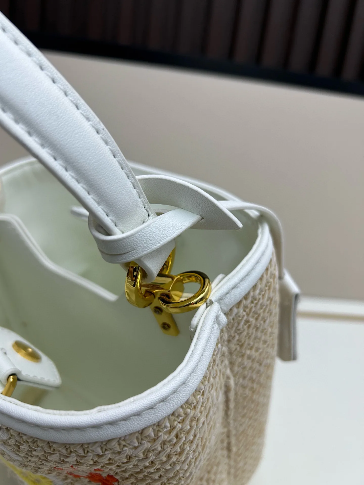 Prada Embroidered Floral Raffia Shoulder Bag In White Secondary image