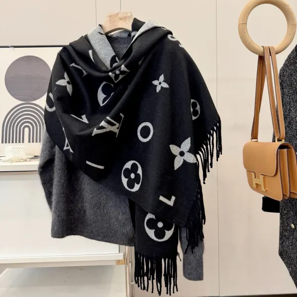 Louis Vuitton Reykjavik 2.0 Scarf