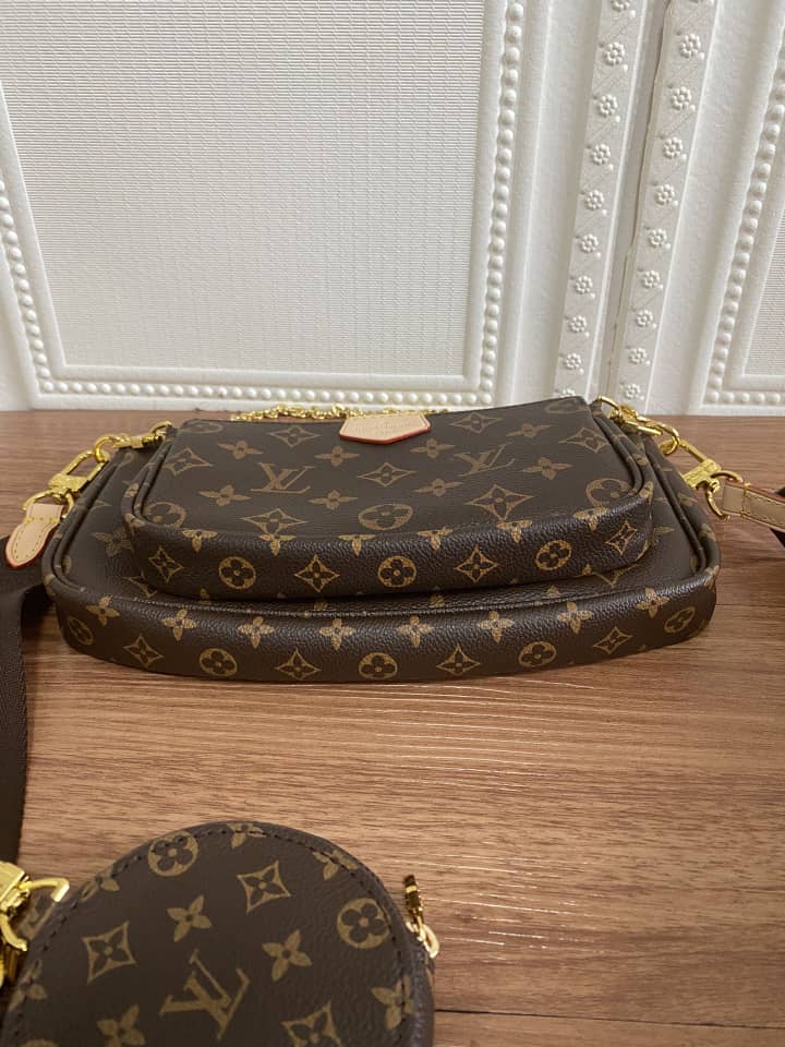 Louis Vuitton Multi Pochette Accessoires Brown 24Cm