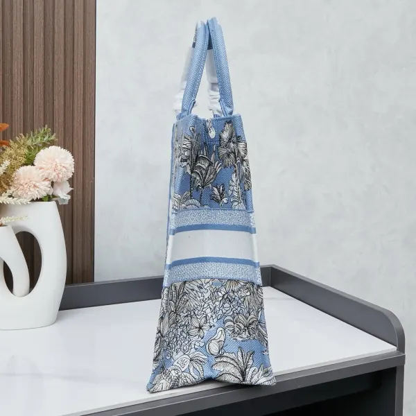 Dior Large Book Tote In Blue Toile De Jouy Embroidery (42cm)
