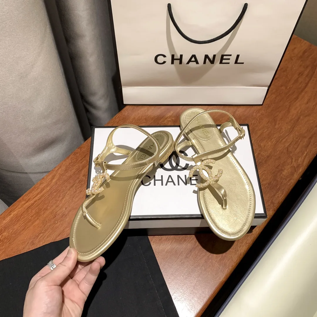 Chanel Logo Embroidered Shearling Cream Slides Secondary image