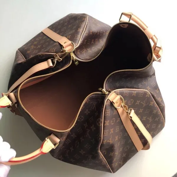 The Louis Vuitton Travel Élan – 2 Piece Bundle (Keepall Bag + Slides)