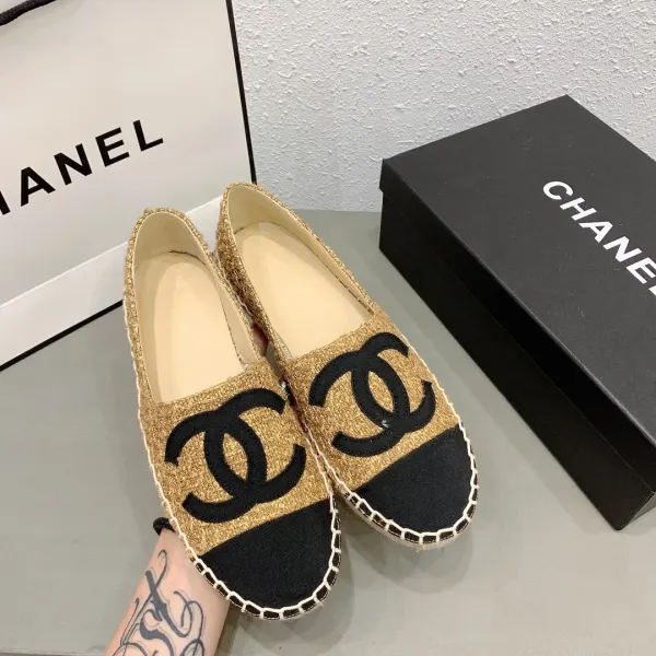 Chanel Cc Espadrilles Tweed Slip On Crinkled Beige