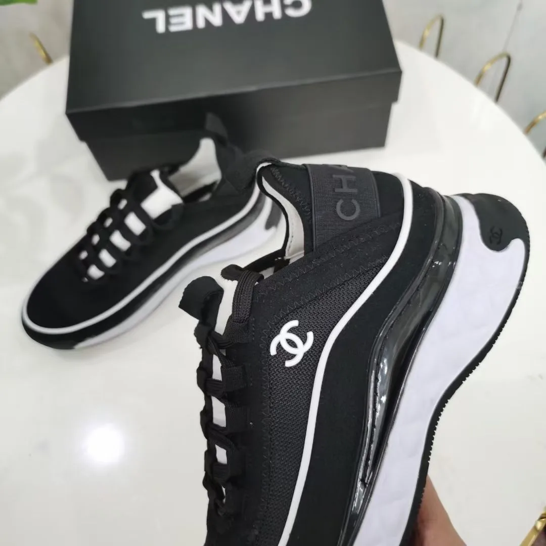 Chanel Women’s Suede Sneaker Black G39072 Y55826 K4284 Secondary image