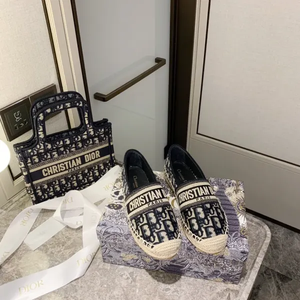 Dior Granville Espadrille Oblique Deep Blue Kdb585Obe S56B