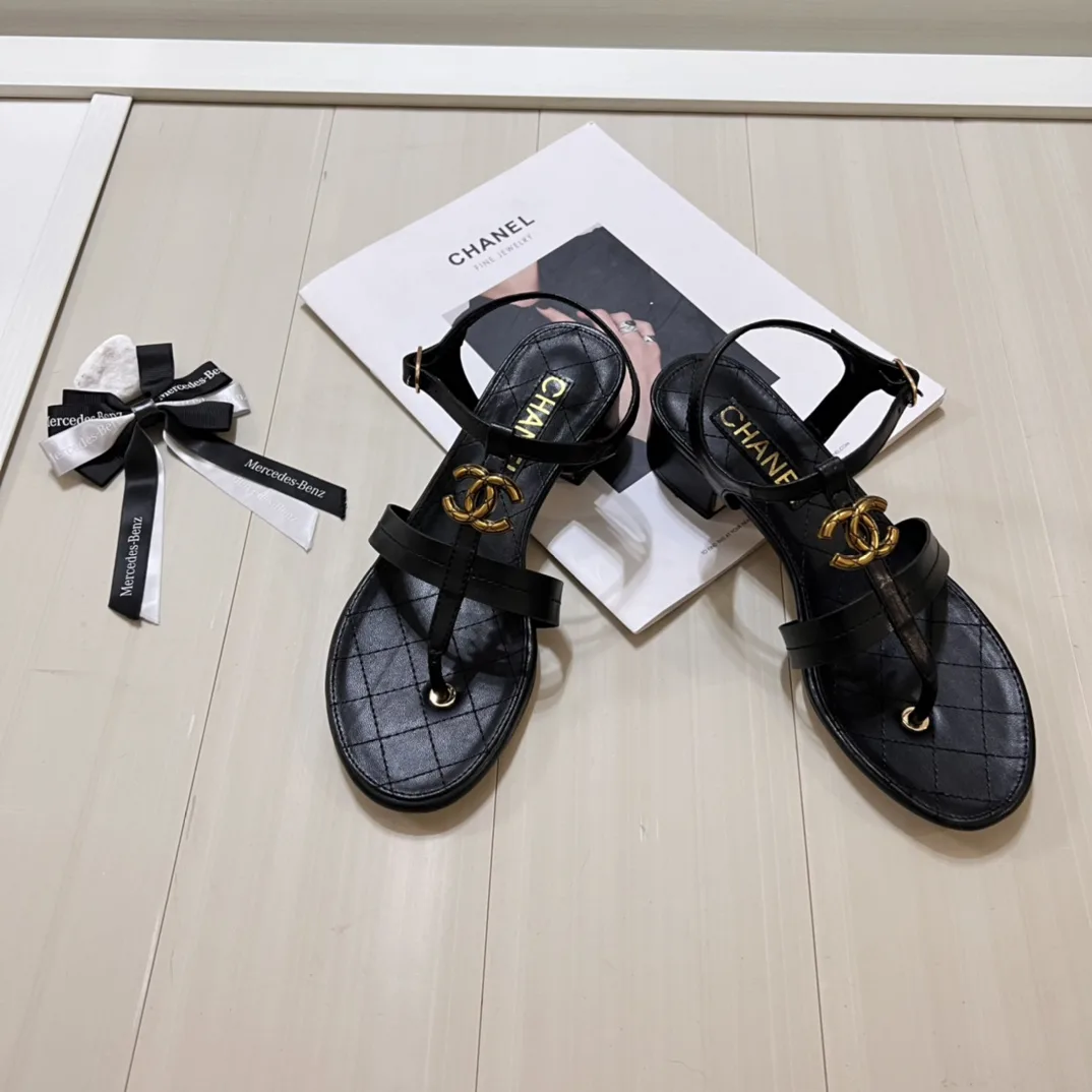 Chanel Sandal Open Round Toe Flip Flops Black