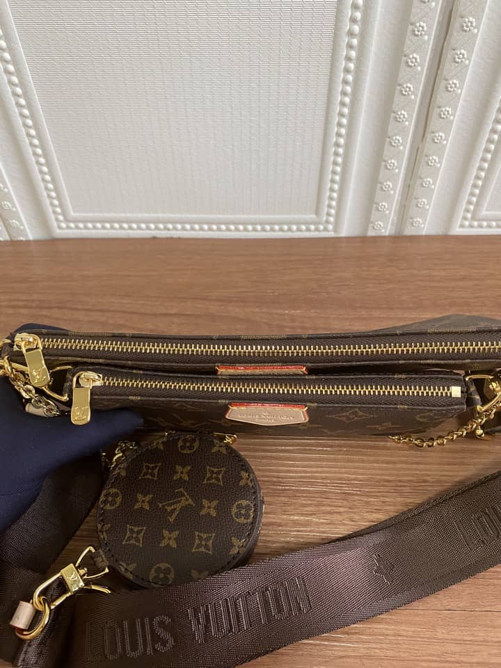 Louis Vuitton Multi Pochette Accessoires Brown 24Cm
