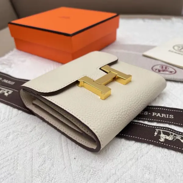 H Constance Compact Cream Leather Wallet