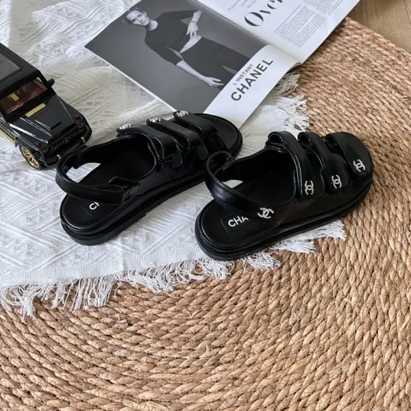 Chanel Black Leather Interlocking CC Logo Sandals