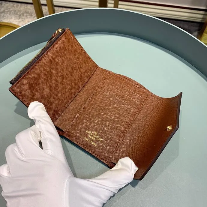 Louis Vuitton Victorine Wallet Brown 12Cm Secondary image