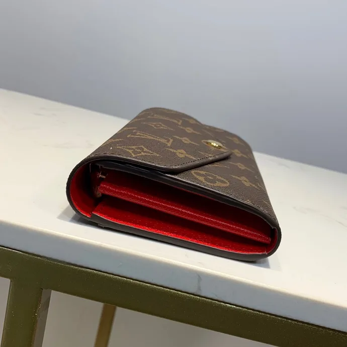 Louis Vuitton Sarah Monogram Wallet Red 19Cm M62236 Secondary image