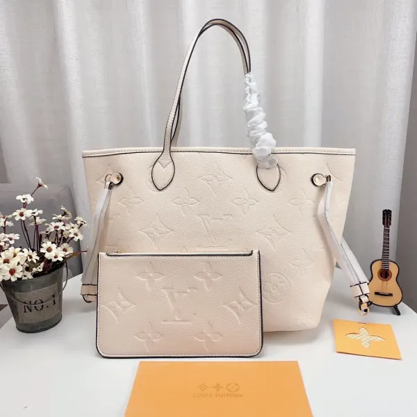 Louis Vuitton Neverfull Full Cream Mm 32Cm M46676