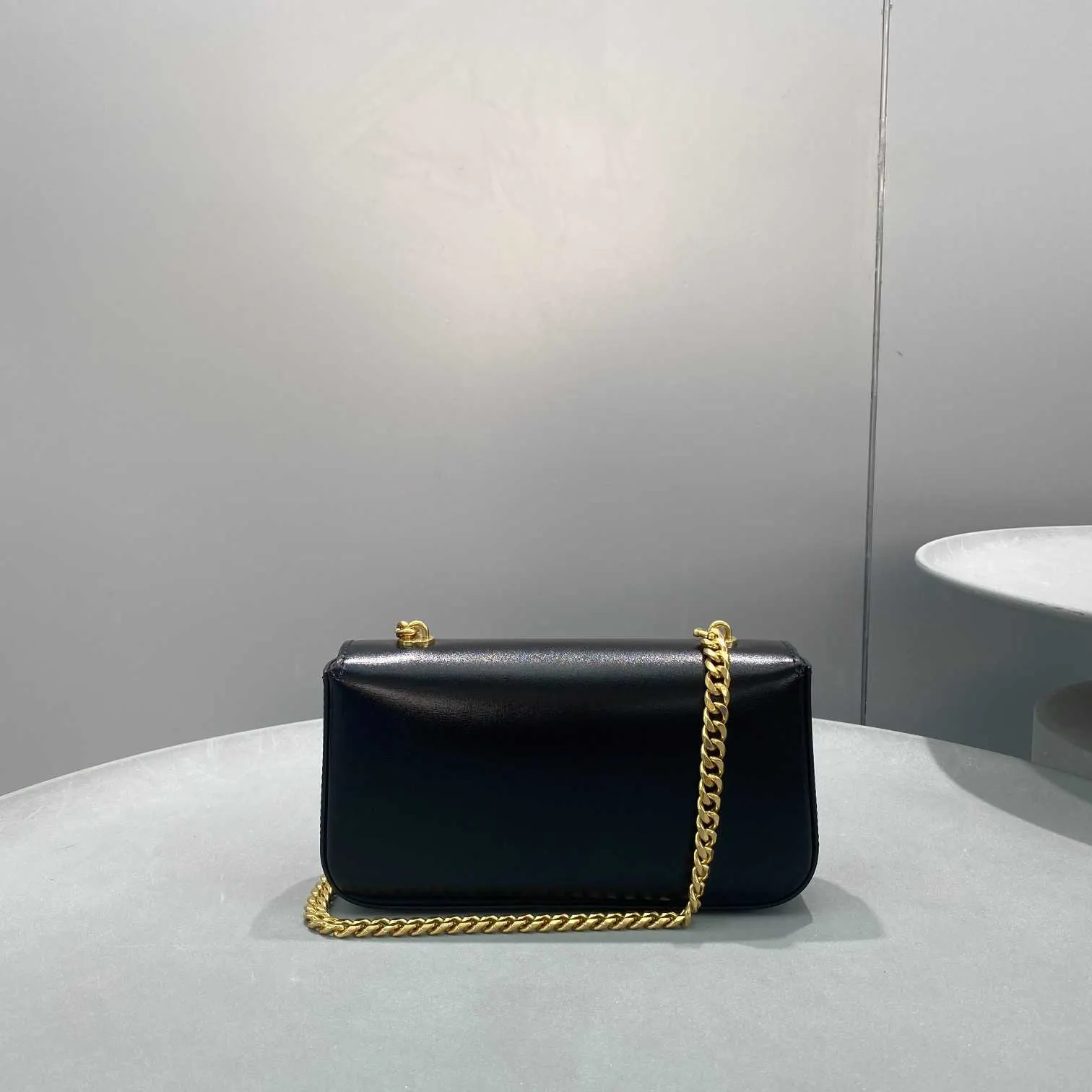 Celine Chain Box Triomphe Bag In Shiny Calfskin Black 197993Bf438No Secondary image