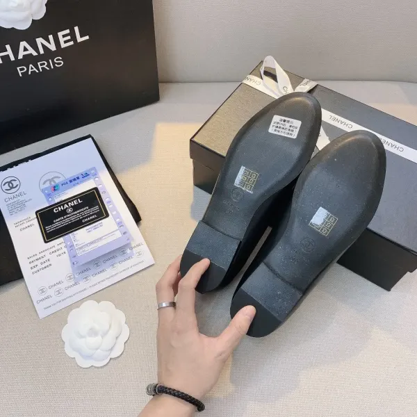 Chanel Flat Black Sandals G02819 Y01552 94305