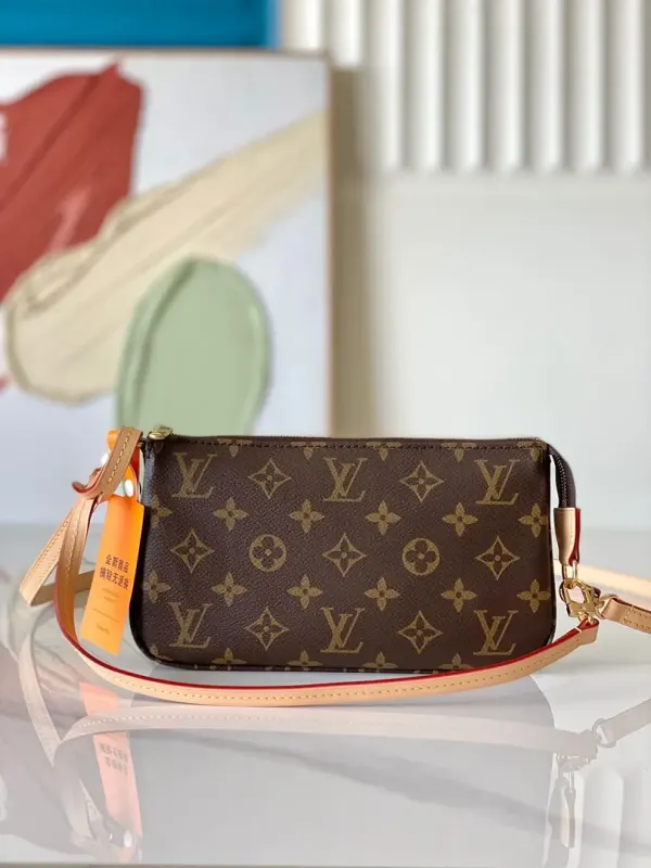 Louis Vuitton LV Pochette Accessory Women’s Handbag